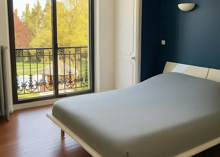 La Maison De Maitre, Piscine & *